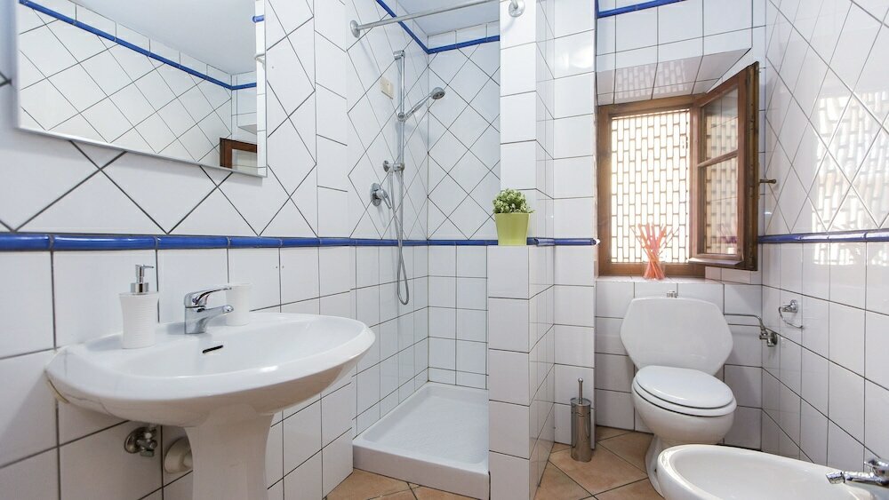 Фото Rental In Rome Rosselli Palace Deluxe 3 Apartment