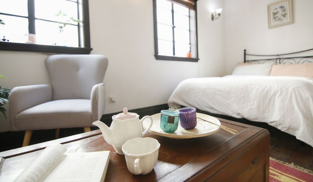 Фото Shanghai Wonderoom Lane house Yongjia Rd