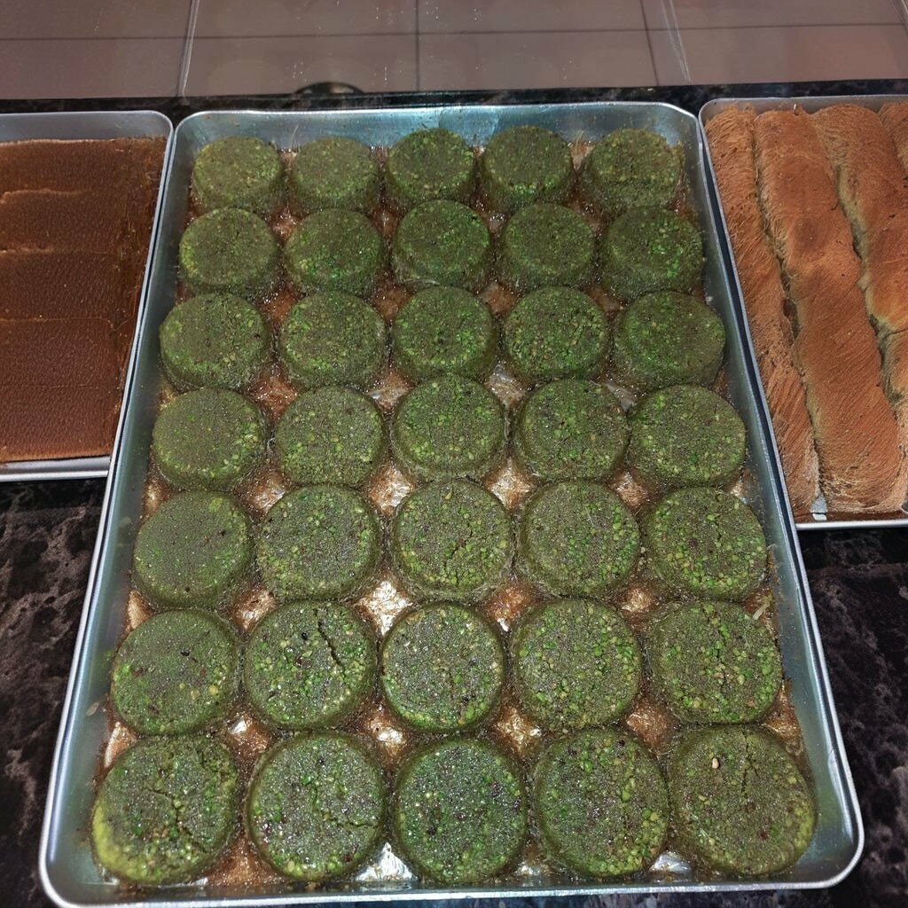 Confectionary Ehlitat Kunefe, Artuklu, photo