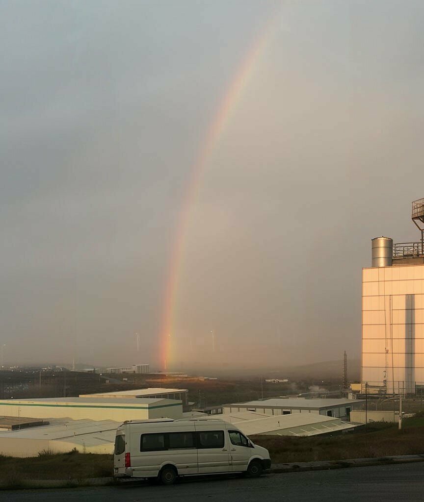 Energy equipment Ege Kule, Aliaga, photo