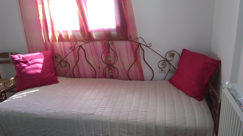 Фото Akti Miaouli Holiday Home