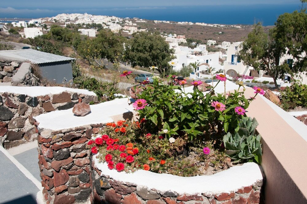 Фото Alonistra Oia Houses