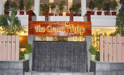 Гостиница The Grand Tulip в Пуне