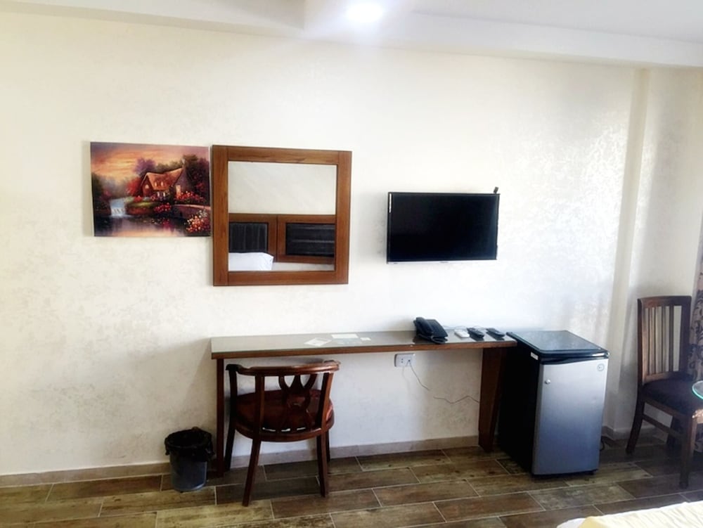 Фото Hawa Amman Hotel