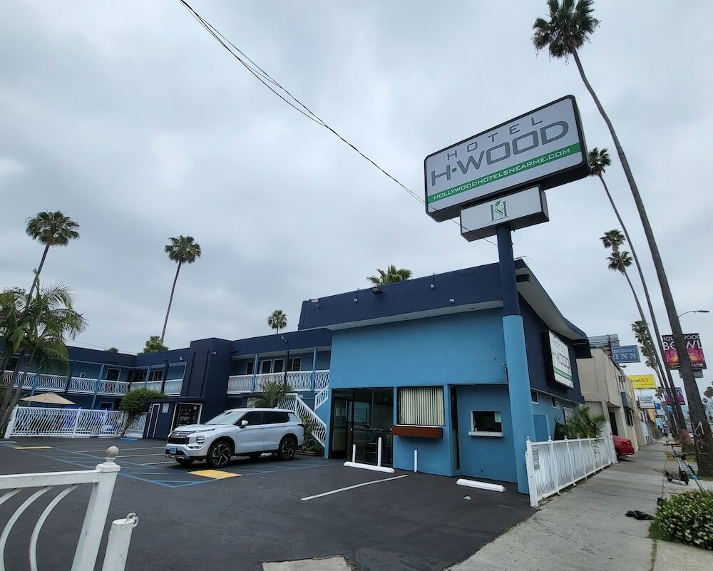 Фото Hotel H Wood