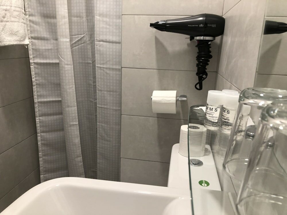 Фото Hostal Rias Bajas