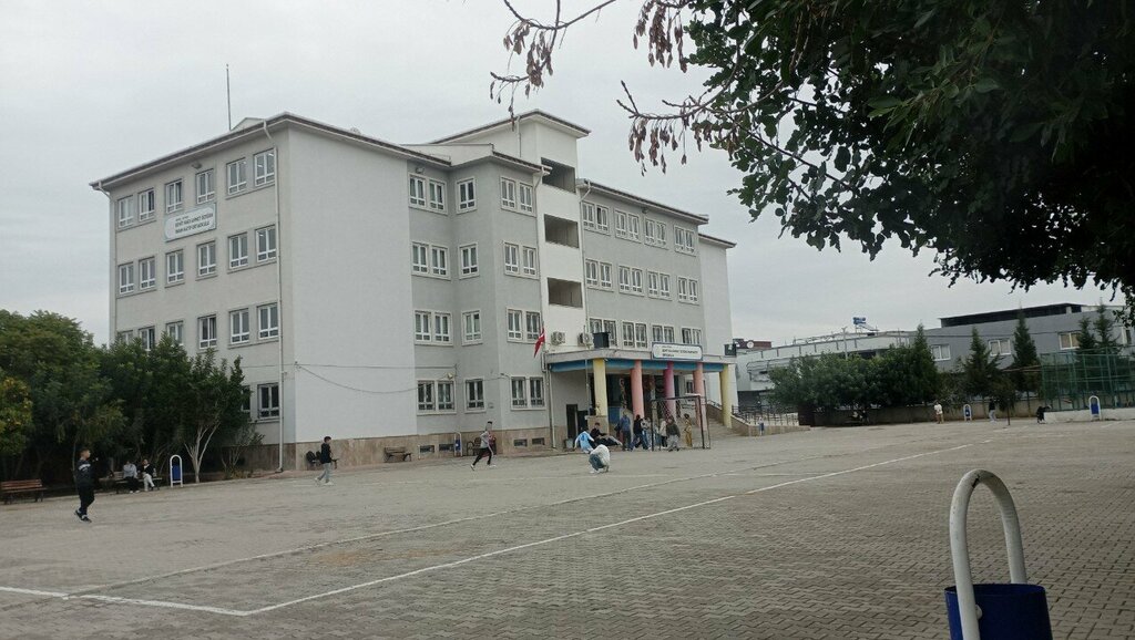 School Sehit Haci Ahmet Ozturk Imam Hatip Secondary School, Adana, photo