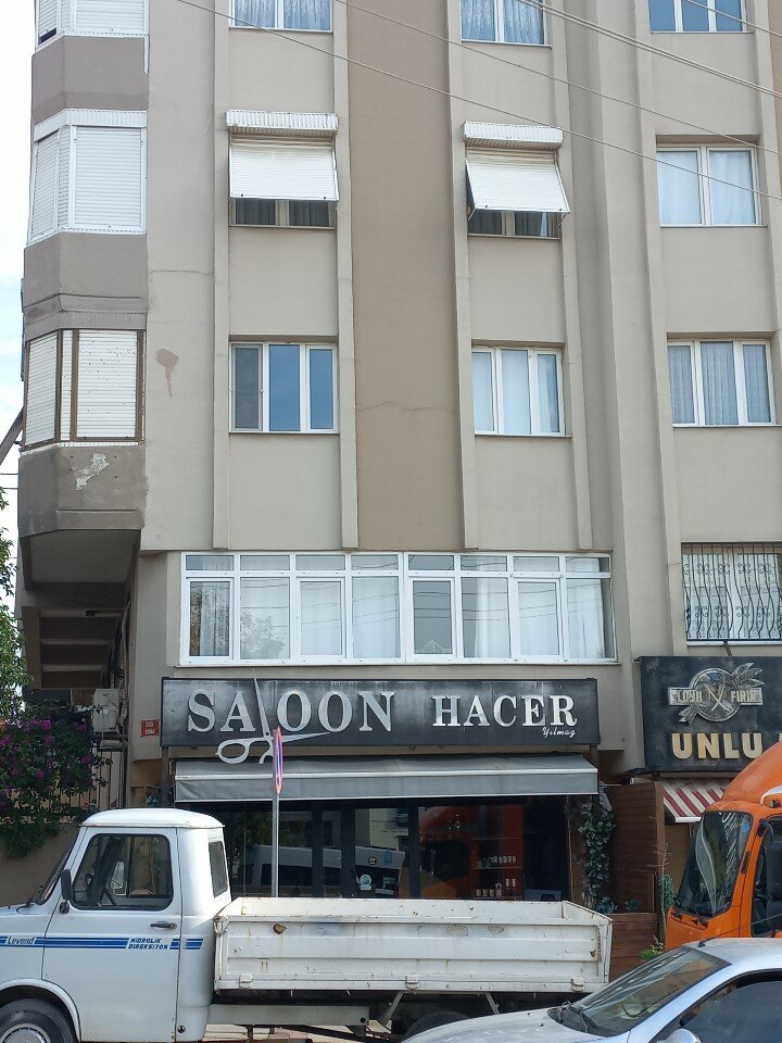 Saloon Hacer Yilmaz