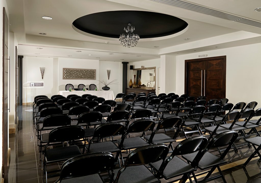 Фото Best Western Plus Embassy Hotel