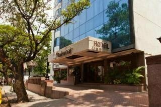 Гостиница The Oakwood Hotel в Пуне