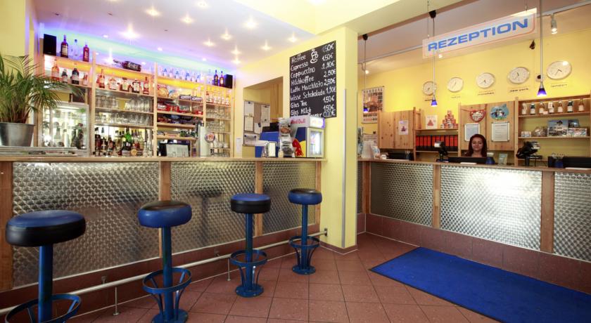 Фото A&o München Hackerbrücke