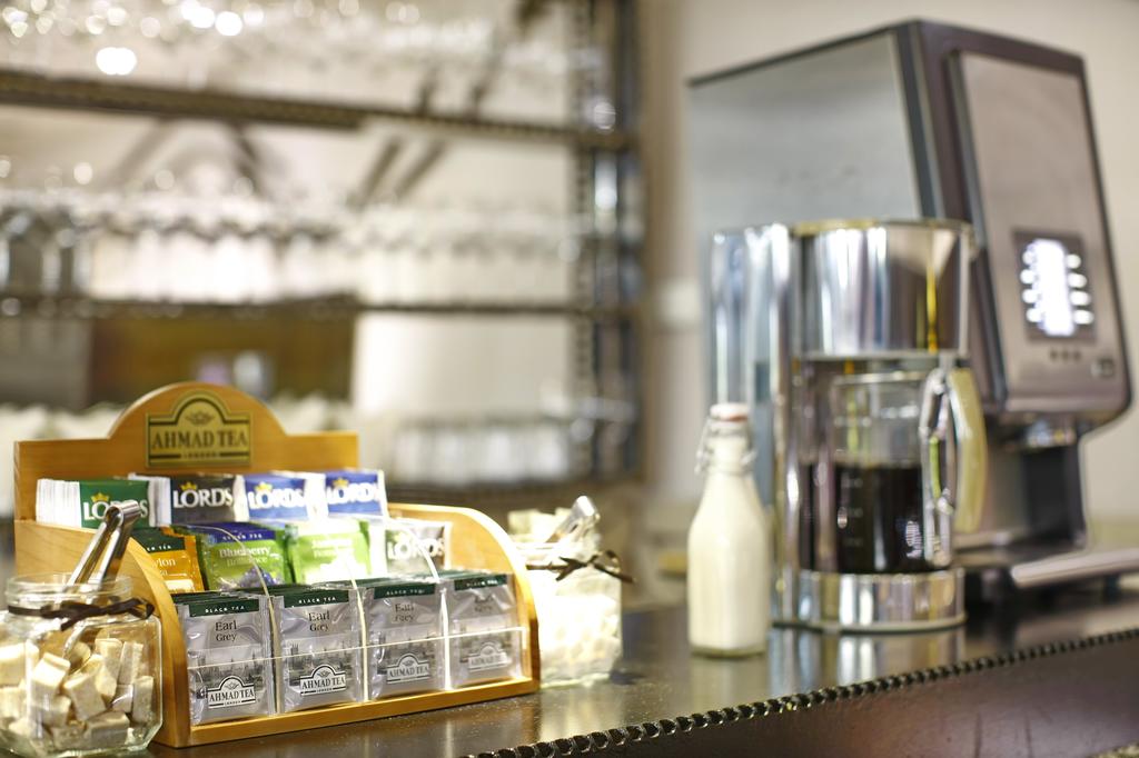 Фото Design Hotel Mr President