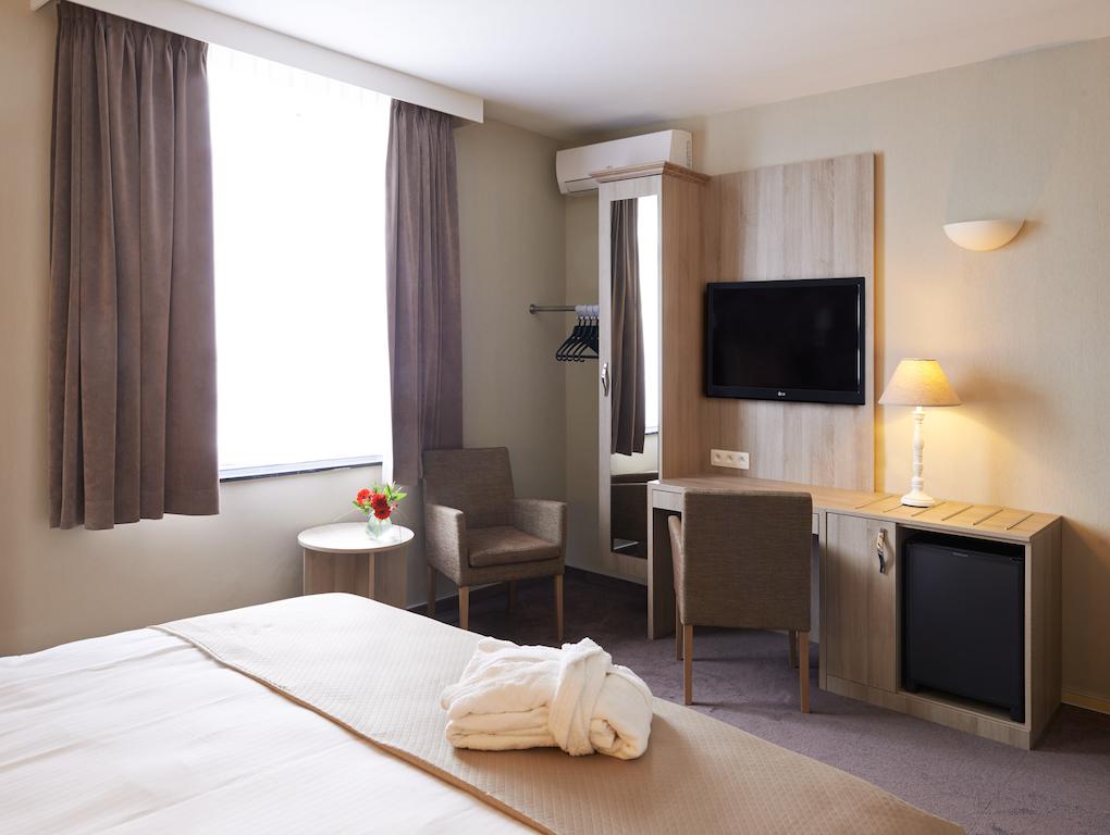 Фото Leopold Hotel Brussels Eu