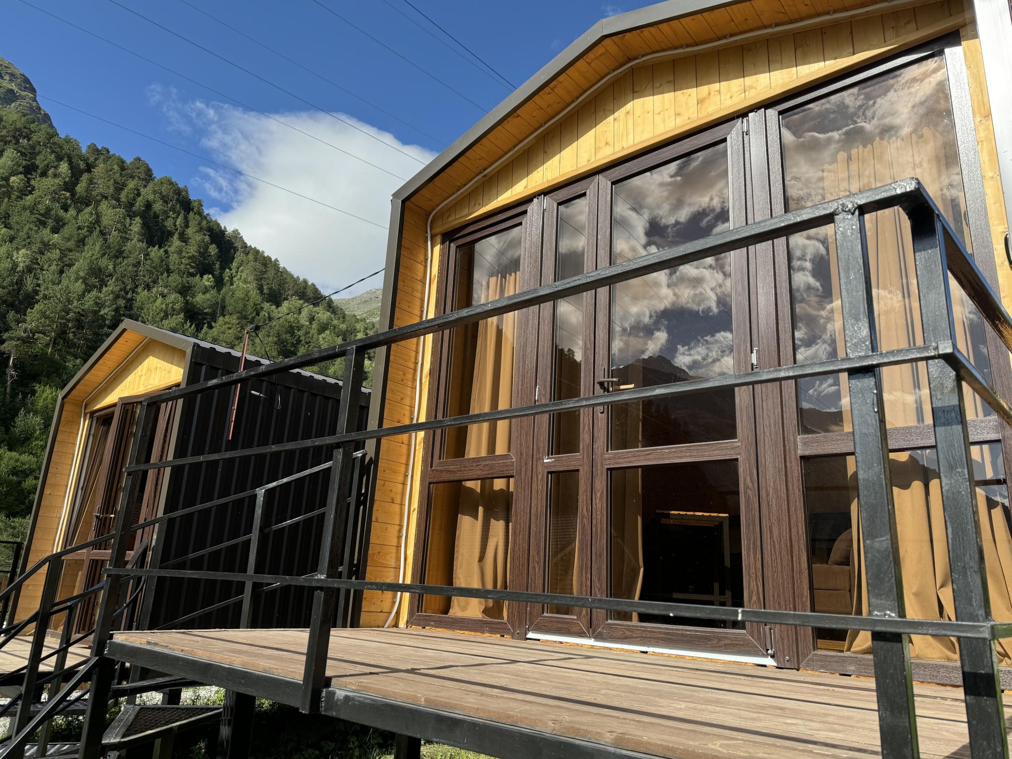 Фото Коттеджи на улице Нарзанная