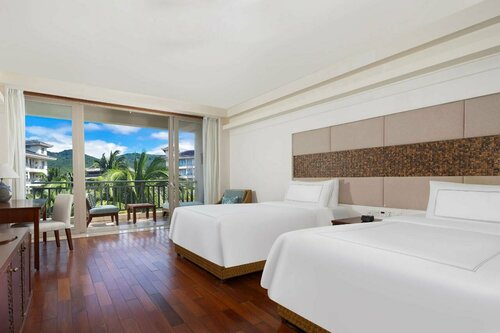 Гостиница Swissotel Sanya Yalong Bay в Санье