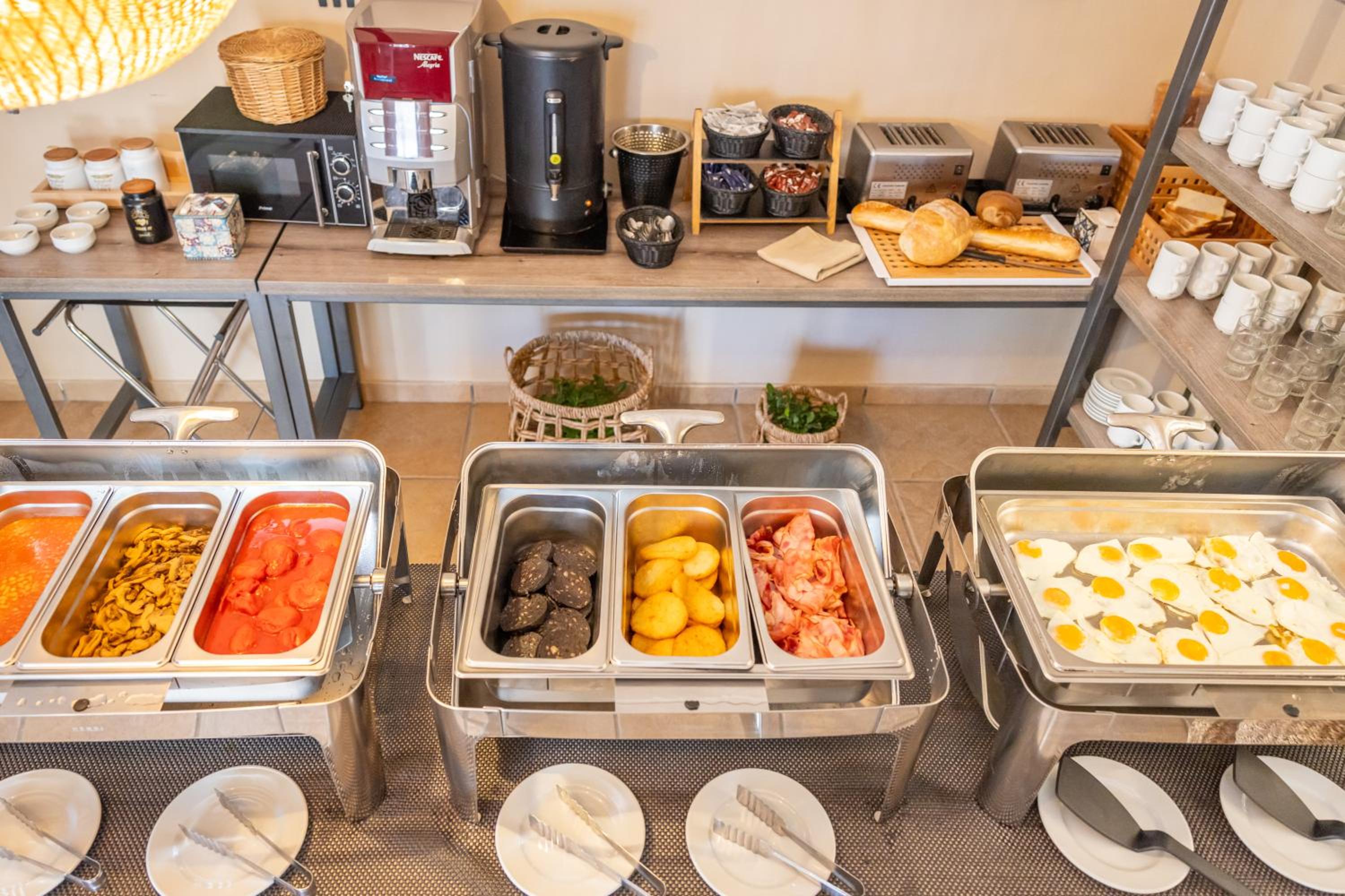 Фото Goudelis Apartments