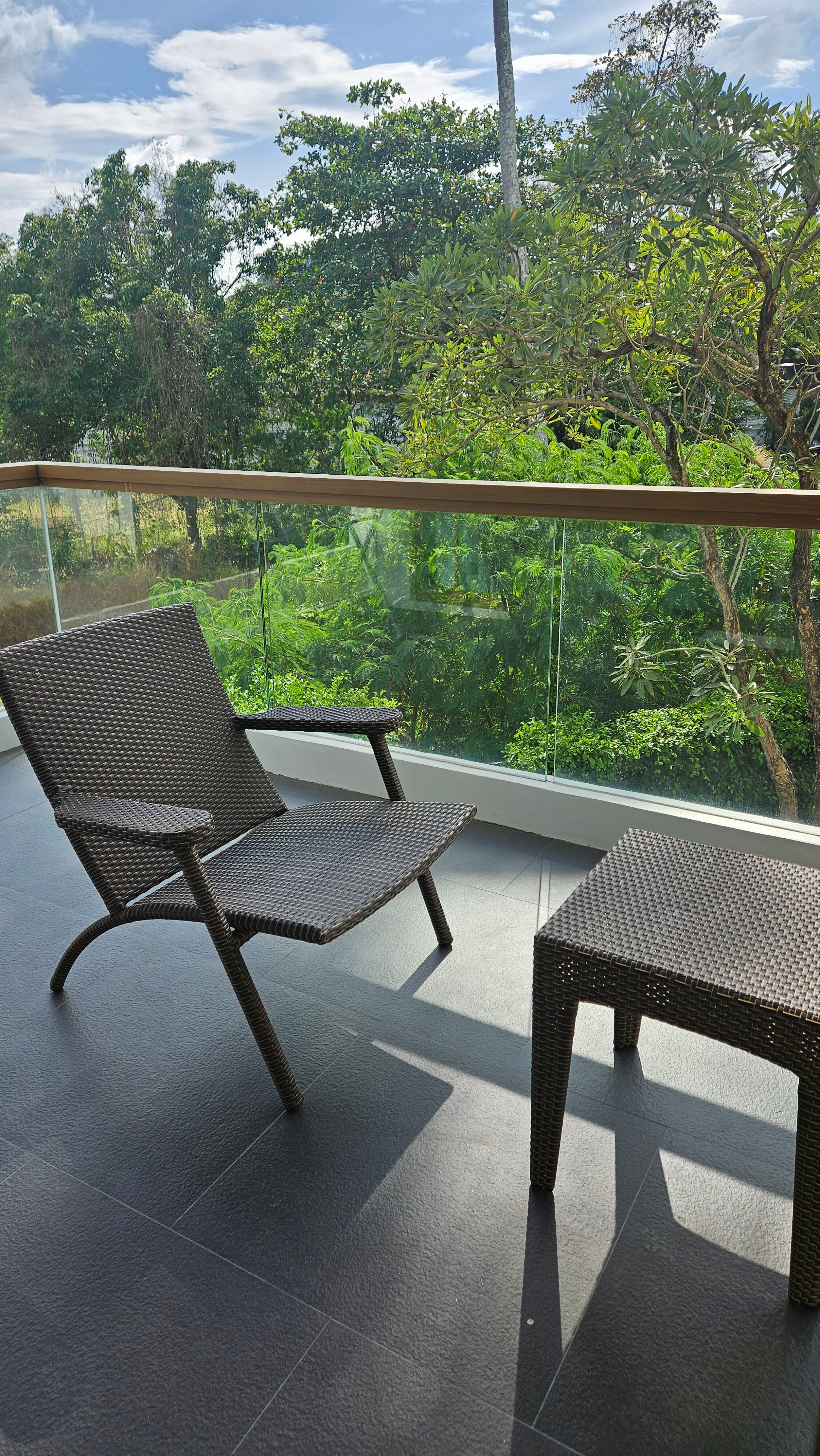 Фото Bella Nara Phuket Naiyang Beach