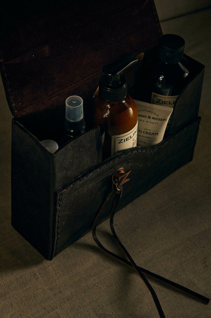 Perfume and cosmetics shop Zielinski & Rozen, Kotelniki, photo