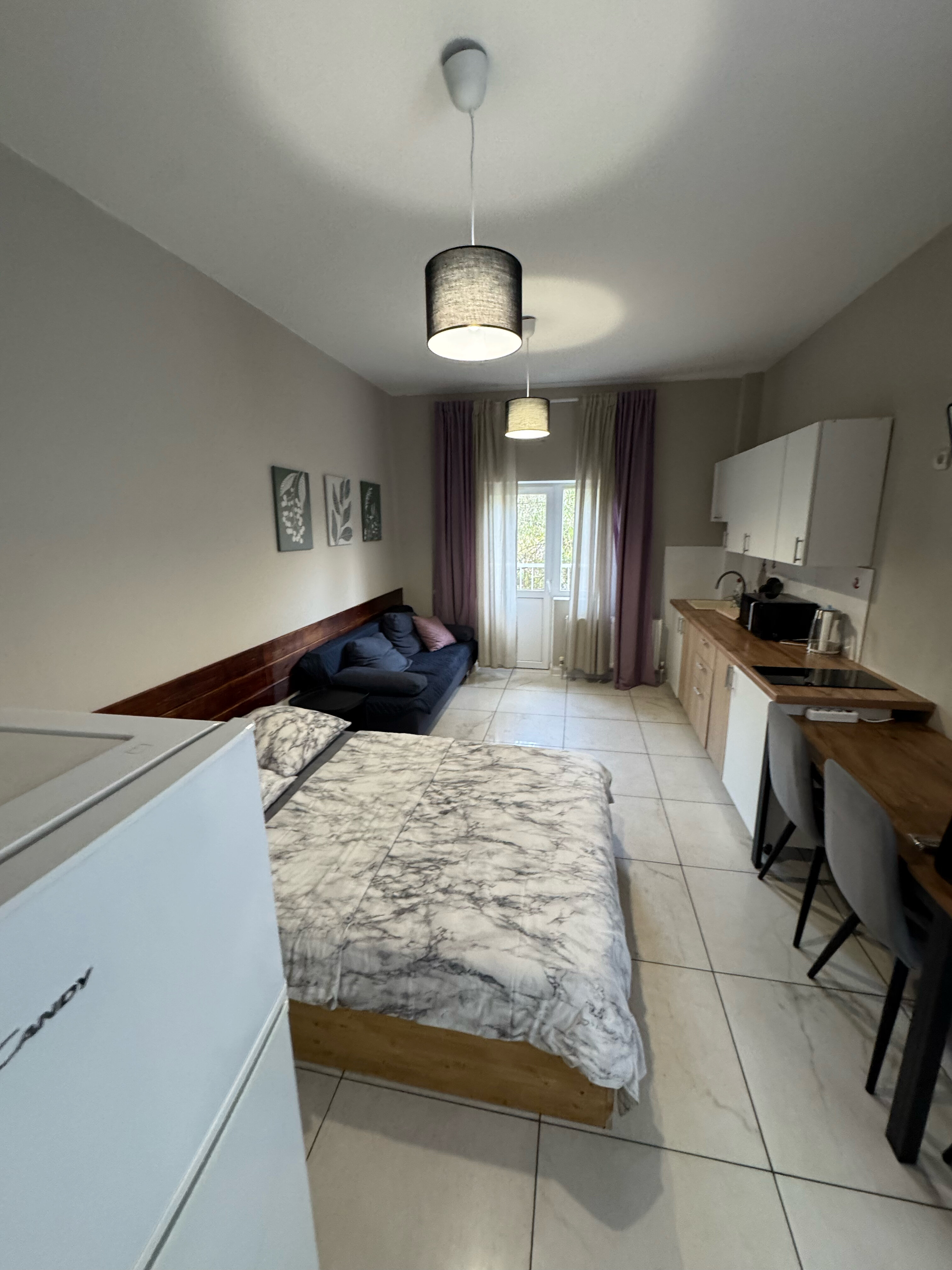 Фото Белоснежный дом в историческом центре