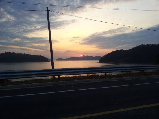 Фото Yeosu Ungcheon First by SoTA