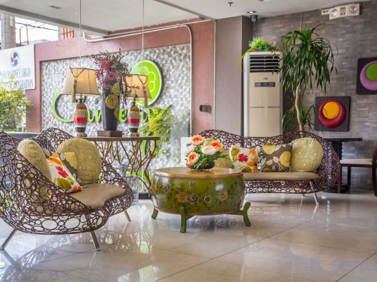 Фото Canberry Hotel