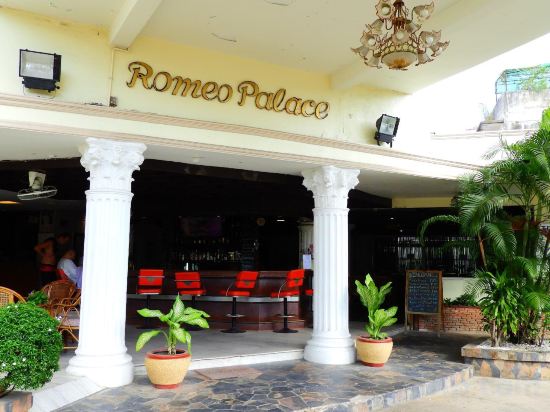 Фото Romeo Palace Hotel