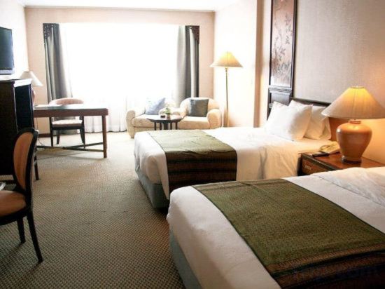 Фото Chiang Mai Orchid Hotel