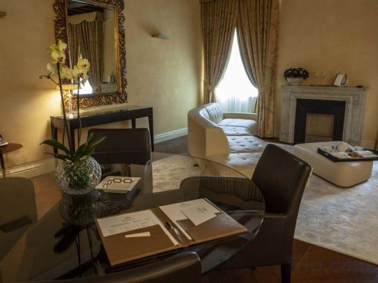 Фото Hotel Rua Frati 48 in San Francesco