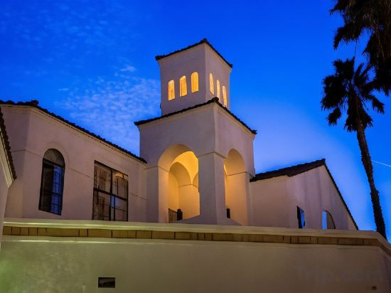 Фото Best Western Posada Royale Hotel & Suites