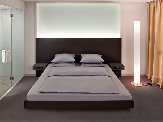 Фото INNSiDE by Meliá - Düsseldorf Derendorf