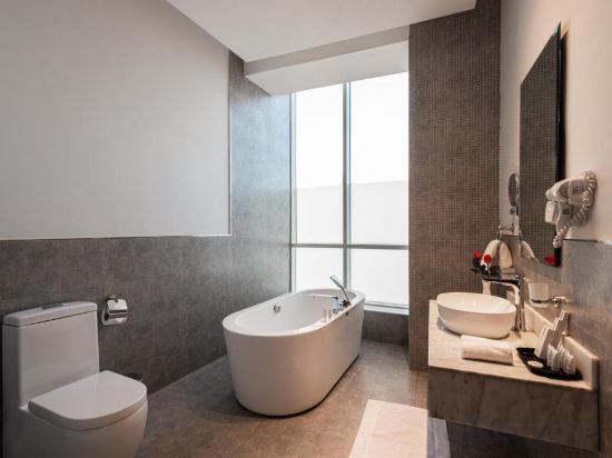 Фото HDB AI Sahafa Hotel