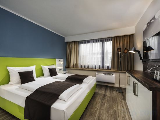 Фото Ibis Styles Offenburg City
