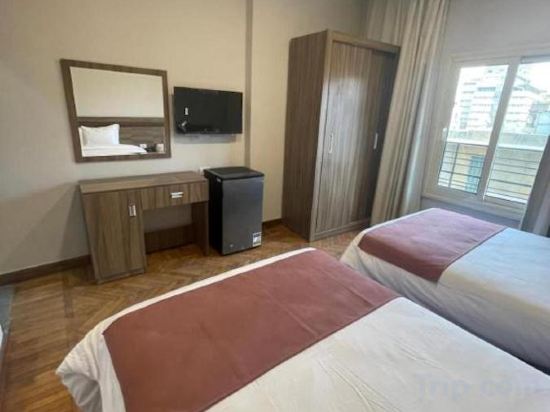 Фото Lotus Hotel