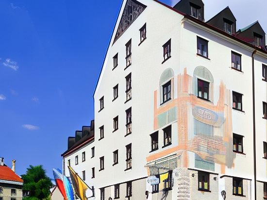 Фото Platzl Hotel