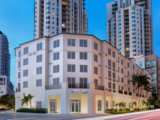 Фото Courtyard by Marriott Miami Dadeland