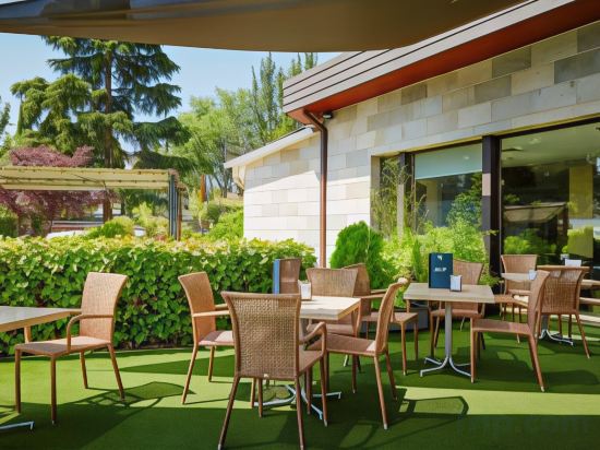 Фото Best Osuna Madrid Feria