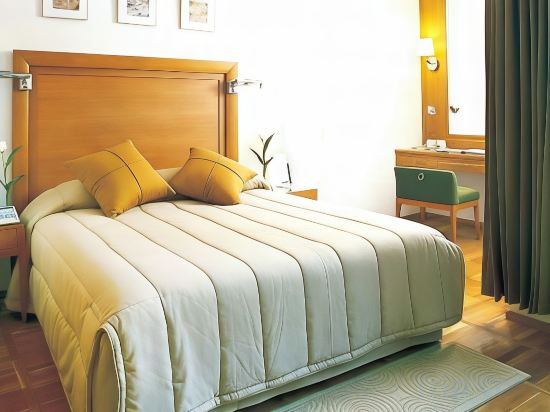 Фото At Ease Saladaeng by AETAS