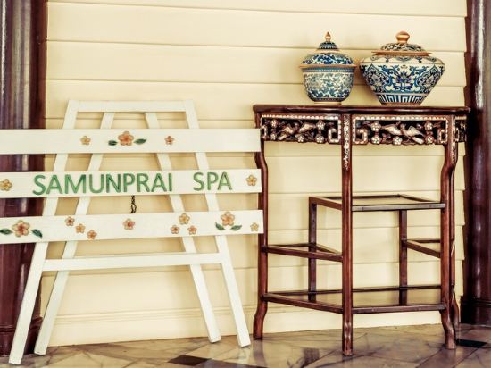 Фото Andaman Seaview Hotel