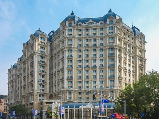 Фото Legendale Hotel Beijing