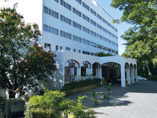 Фото Vivanta Bengaluru Residency Road