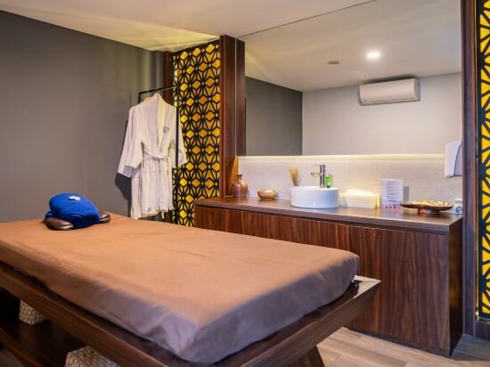 Фото Aston Sorong Hotel & Conference Center