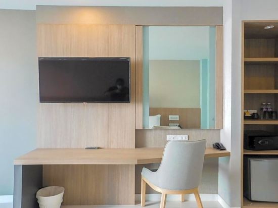 Фото Grace Patong Hotel