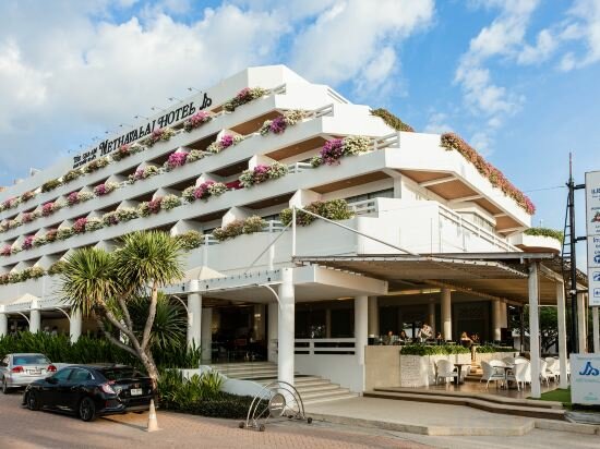 Фото The Cha-am Methavalai Hotel