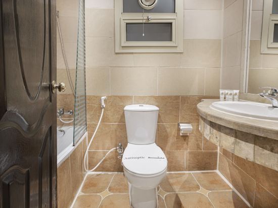 Фото Holidays Express Hotel