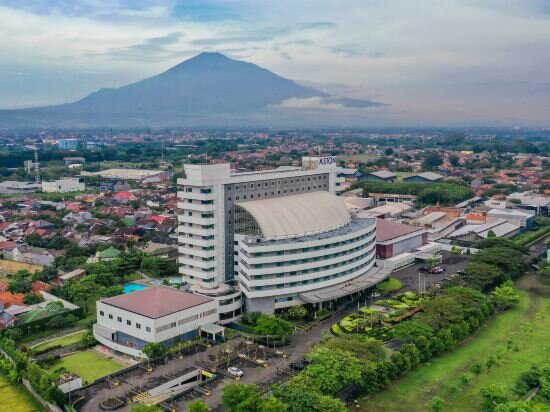 Фото Aston Cirebon Hotel & Convention Center