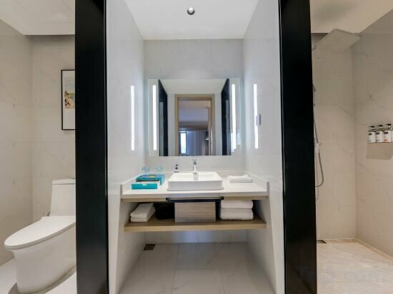 Hotel Holiday Inn Express Nanchang Tengwang Pavilion, Nanchang, photo