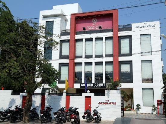 Фото Отель The Golden Apple