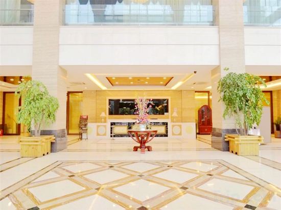 Фото GreenTree Inn Zhenjiang Danyang Development Zone Municipal Government Business Hotel
