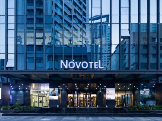Фото Novotel Nanjing Central Suning