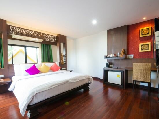 Фото Nicha Suite Hua Hin Hotel